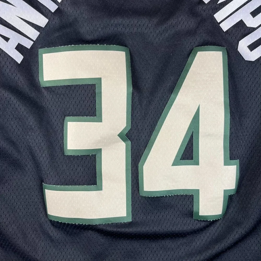 Nike Swingman Milwaukee Bucks Giannis Antetokounmpo Jersey Black #34 Sz M